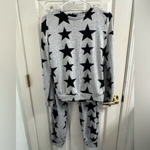 Women’s Allover Star Print Sweatshirt and Sweatpant set  Pajamas Gray and Black